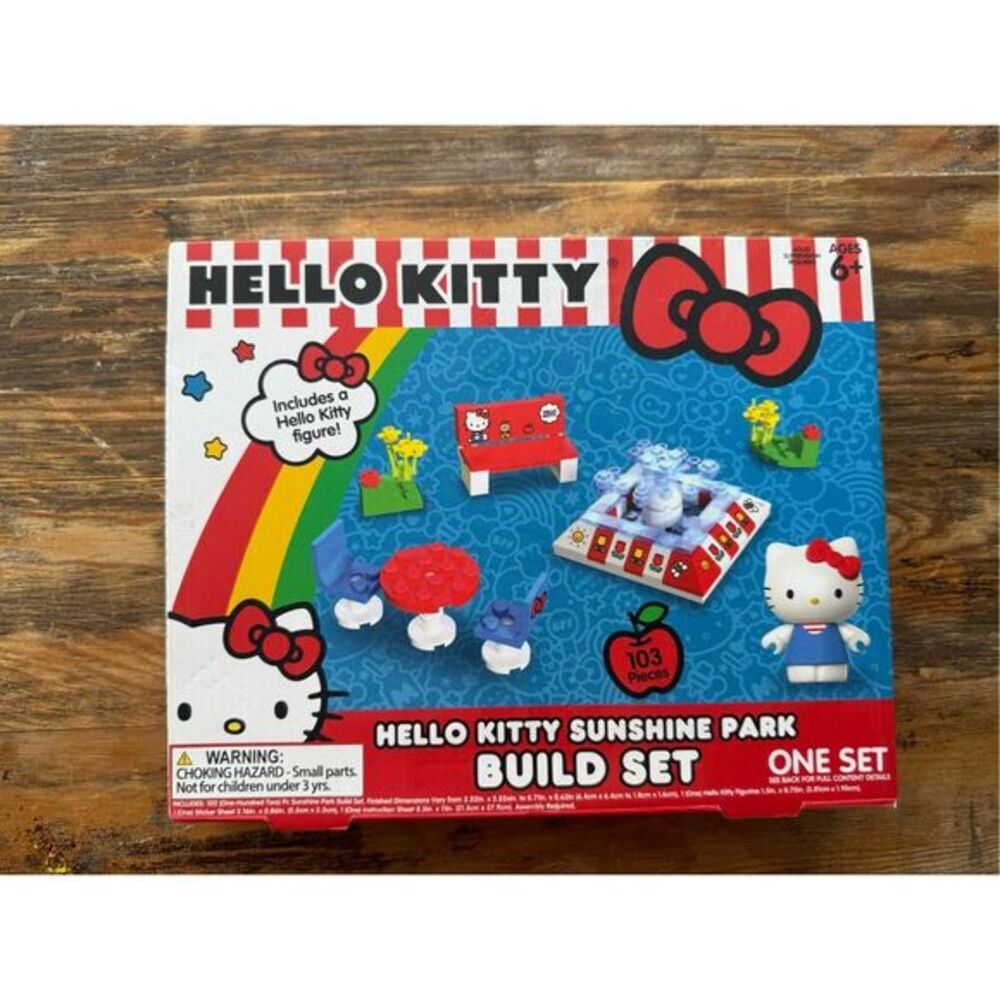 2022 Hello Kitty Sunshine Park Build‎ Set 103 Pieces Ages 6+ Sanrio